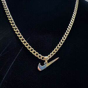 Nike Necklace - Nike Swoosh Pendant - 5mm Cuban - 22" Cuban Chain - Gold - Y2K